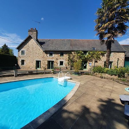 Chambres D'Hotes Avec Piscine Aux Agapanthes De Cromel - Mont Saint Michel Dış mekan fotoğraf